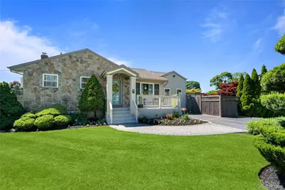 36 Lumur Drive, Sayville, NY 11782 - Photo 3