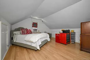 236-11 Seward Ave, Bellerose, NY 11427 - Photo 13