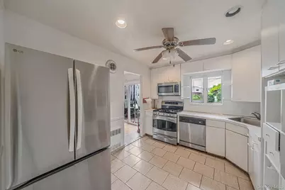 68 Myles Avenue, Levittown, NY 11756 - Photo 15