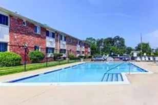 2449F Union Blvd, Islip, NY 11751 - Photo 15
