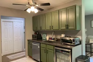 2449F Union Blvd, Islip, NY 11751 - Photo 3