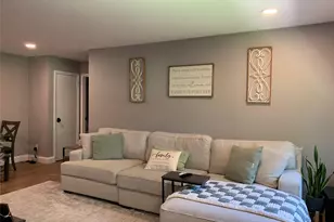 2449F Union Blvd, Islip, NY 11751 - Photo 5