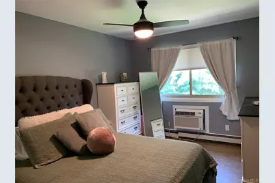 2449F Union Boulevard #12B, Islip, NY 11751 - Photo 9