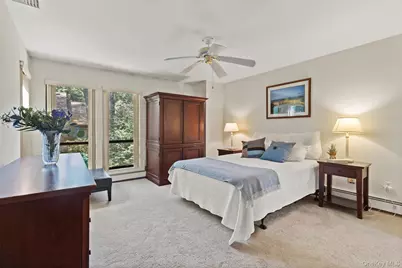 122 Woods Brooke Circle, Ossining, NY 10562 - Photo 17