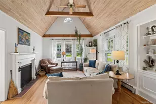 16 Union Ave, Center Moriches, NY 11934 - Photo 3
