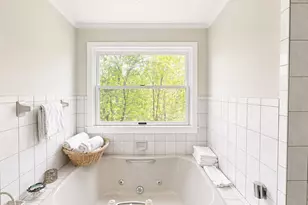 6 Cedar Ave, Locust Valley, NY 11560 - Photo 15