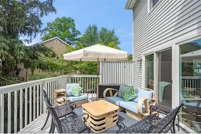6 Cedar Avenue, Locust Valley, NY 11560 - Photo 27