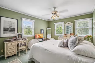 6 Cedar Ave, Locust Valley, NY 11560 - Photo 17