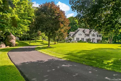 1938 Beekman Court, Yorktown Heights, NY 10598 - Photo 3
