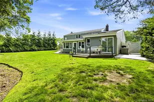 957 Gardiner Dr, Bay Shore, NY 11706 - Photo 17