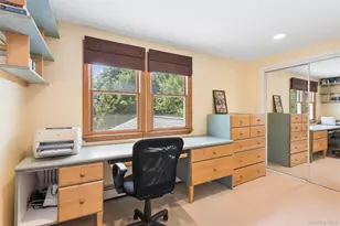 307 Hughes St, Bellmore, NY 11710 - Photo 19