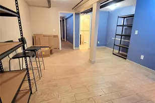 69-21 78th St, Middle Village, NY 11379 - Photo 11