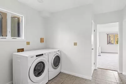 2500 Centre Avenue, Bellmore, NY 11710 - Photo 19