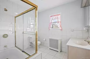 2500 Centre Ave, Bellmore, NY 11710 - Photo 25