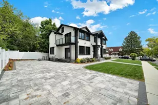 15 1st St, Elmont, NY 11003 - Photo 3