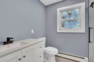 85 Hawthorne St, Selden, NY 11784 - Photo 23