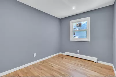 85 Hawthorne Street, Selden, NY 11784 - Photo 17