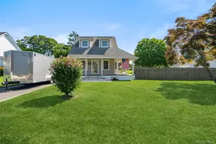 115 Cedar Ave, Patchogue, NY 11772 - Photo 25