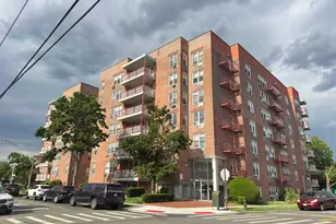 34-25 150th Pl, Flushing, NY 11354 - Photo 1