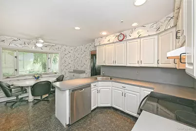 8 Foothill Lane, East Northport, NY 11731 - Photo 9