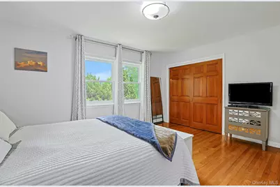 3 Meadow Park Road, Baldwin Place, NY 10505 - Photo 17