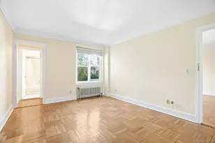 910 Stuart Ave, Mamaroneck, NY 10543 - Photo 13