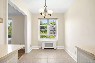 910 Stuart Avenue #2C, Mamaroneck, NY 10543 - Photo 11