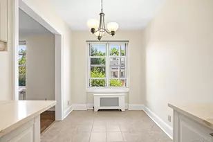 910 Stuart Ave, Mamaroneck, NY 10543 - Photo 11