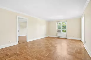 910 Stuart Ave, Mamaroneck, NY 10543 - Photo 5