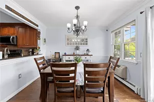 94-52 Magnolia Ct, Ozone Park, NY 11417 - Photo 5