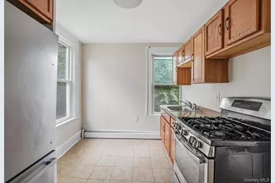 65 N Clinton Street, Poughkeepsie, NY 12601 - Photo 23