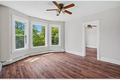 65 N Clinton Street, Poughkeepsie, NY 12601 - Photo 27