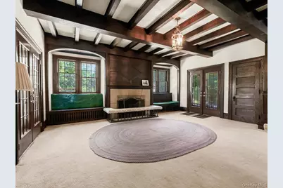 51 Crescent Road, Port Washington, NY 11050 - Photo 5