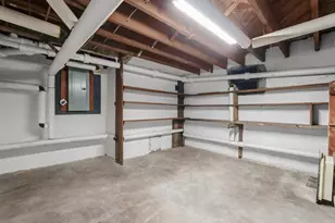 51 Crescent Rd, Port Washington, NY 11050 - Photo 31