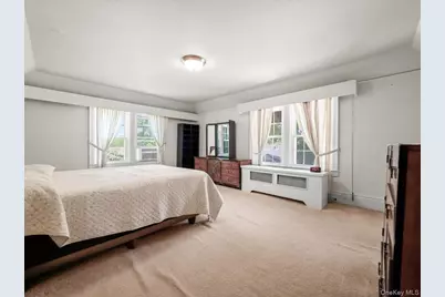 51 Crescent Road, Port Washington, NY 11050 - Photo 17