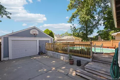 110 Yale Street, Williston Park, NY 11596 - Photo 27
