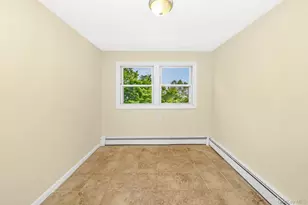 733 14th St, West Babylon, NY 11704 - Photo 29