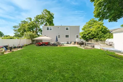 733 14th Street, West Babylon, NY 11704 - Photo 37