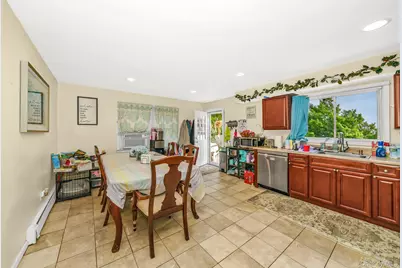733 14th Street, West Babylon, NY 11704 - Photo 7