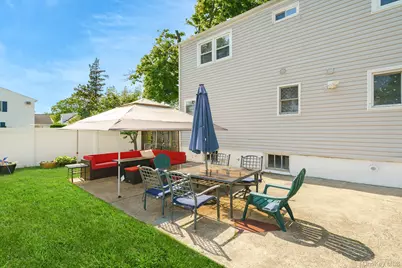 733 14th Street, West Babylon, NY 11704 - Photo 35