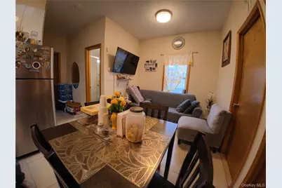 10428 Jamaica Avenue, Richmond Hill, NY 11418 - Photo 11