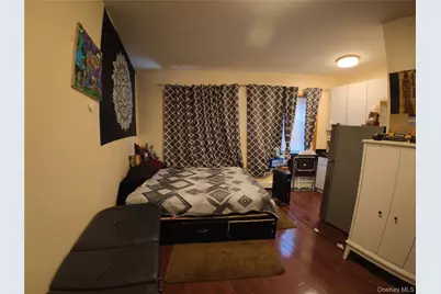 10428 Jamaica Avenue, Richmond Hill, NY 11418 - Photo 7