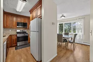 9 Maple Crest Dr, Peekskill, NY 10566 - Photo 5