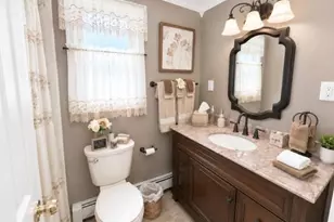 2 Comet Rd, Selden, NY 11784 - Photo 13