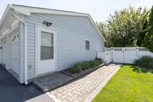 16 Redwood Ln, South Setauket, NY 11720 - Photo 31