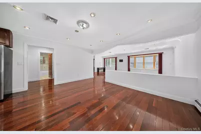 45 Yennicock Avenue, Port Washington, NY 11050 - Photo 11