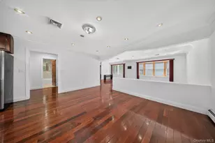 45 Yennicock Ave, Port Washington, NY 11050 - Photo 11