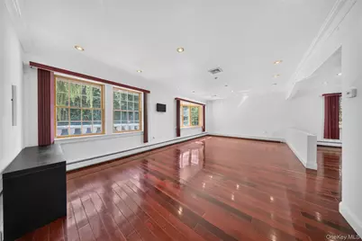 45 Yennicock Avenue, Port Washington, NY 11050 - Photo 5
