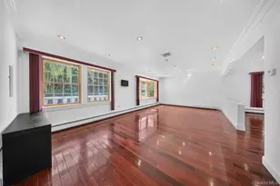 45 Yennicock Ave, Port Washington, NY 11050 - Photo 5
