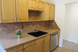 7 N James St, Peekskill, NY 10566 - Photo 7